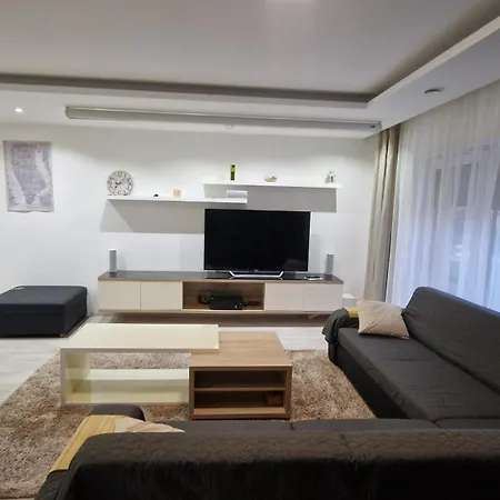 Family House Mlynsky Sek