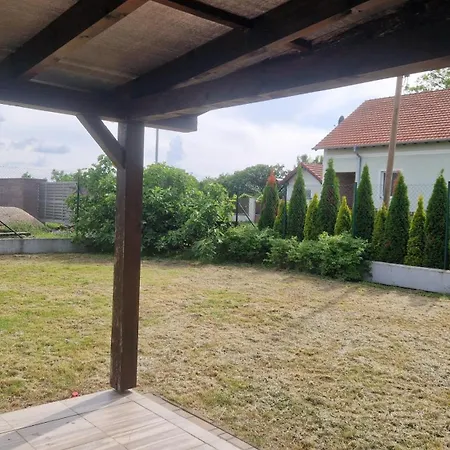 Family House Вилла Mlynsky Sek