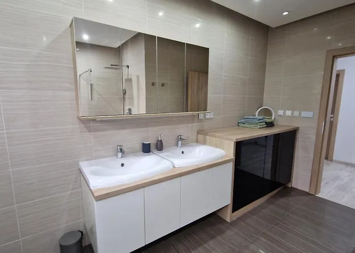 Villa Family House *